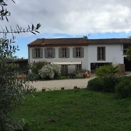 Domaine en castanet Bed and Breakfast Caraman Esterno foto