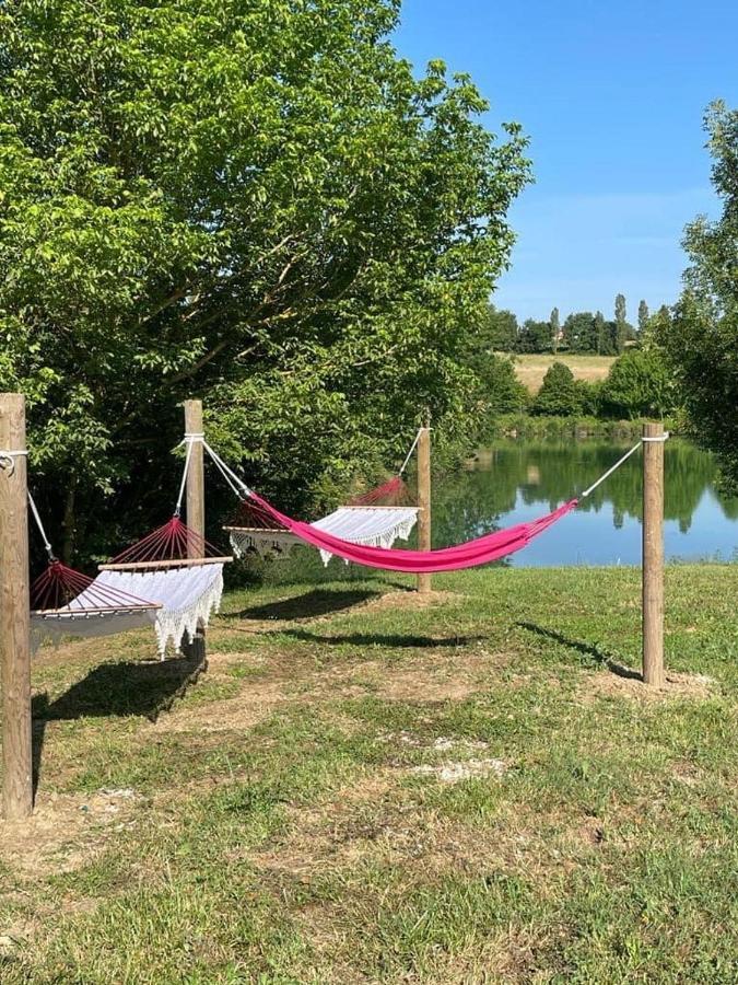 Domaine en castanet Bed and Breakfast Caraman Esterno foto