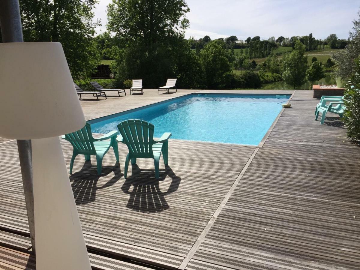 Domaine en castanet Bed and Breakfast Caraman Esterno foto
