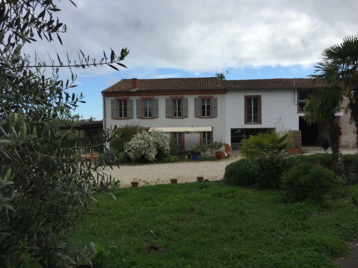 Domaine en castanet Bed and Breakfast Caraman Esterno foto
