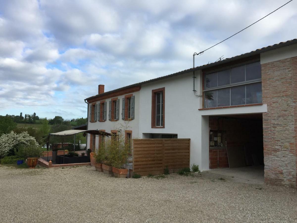 Domaine en castanet Bed and Breakfast Caraman Esterno foto