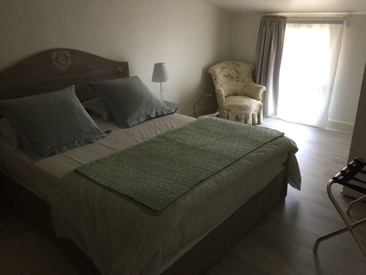 Domaine en castanet Bed and Breakfast Caraman Esterno foto