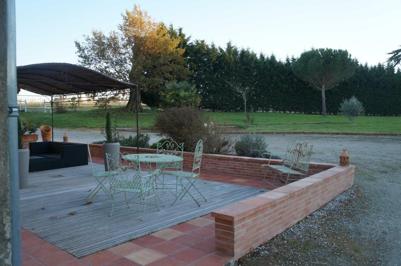 Domaine en castanet Bed and Breakfast Caraman Esterno foto